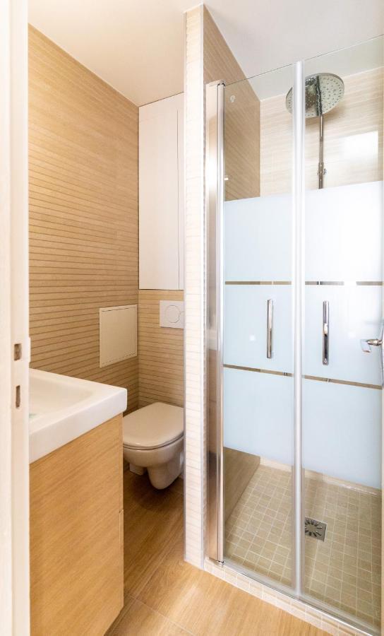 Hotel Capfun Le Saint Germain, باريس المظهر الخارجي الصورة