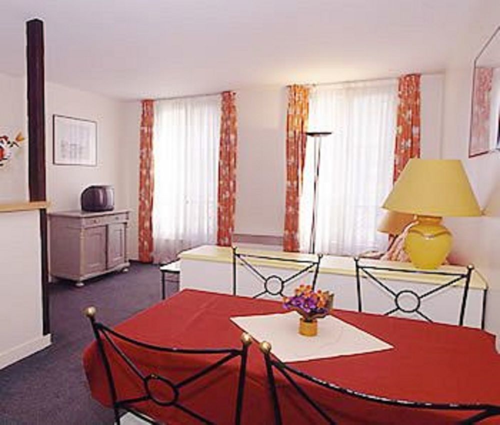 Hotel Capfun Le Saint Germain, باريس المظهر الخارجي الصورة
